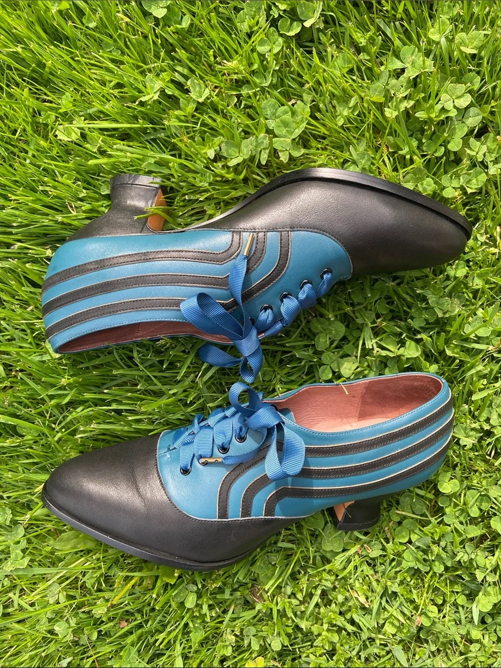 American Duchess Bernadette Blue/Black Edwardian Oxford Shoe Women's Size 9.5 - Picture 8 of 14